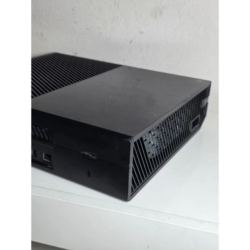 Microsoft XBOX One Console FOR PARTS - UNTESTED